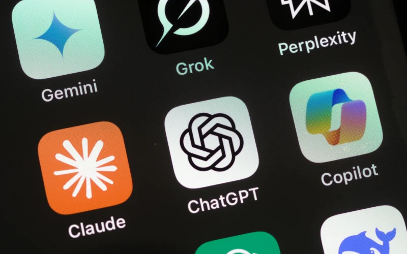 IA de Imagem Dispara Downloads de Apps: Robôs Geradores Superam Chatbots na Corrida por Novos Usuários