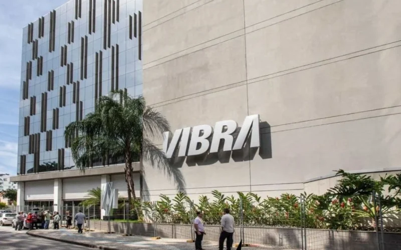 Vibra Energia (VVBR3) Dispara Lucro em 168% no 1º Tri de 2026: Impulsionada por Importações e Rede Forte, Ações Reagem?