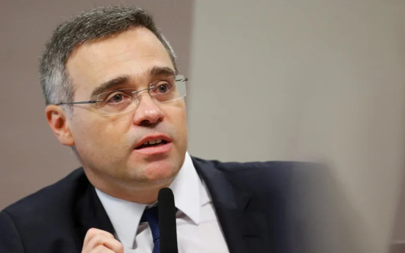 Mendonça sobre Delação de Vorcaro: "Colaboração tem que ser séria e efetiva", diz Ministro do STF