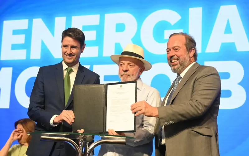 Governo Injete R$ 130 Bilhões em Energia: Contratos Renovados Podem Transformar o Setor Elétrico Brasileiro