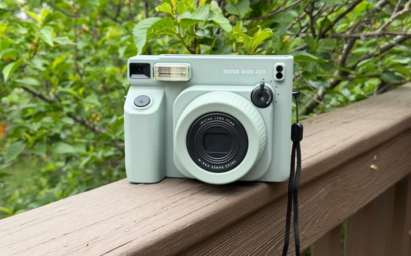 Instax Wide 400: A Revolução Analógica que Amplia Suas Memórias e Impacta o Mercado de Fotografia Instantânea