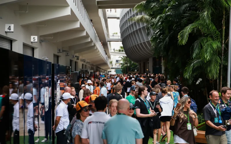 Fórmula 1: O Paddock Virou o Novo Velho Oeste para Startups Fecharem Negócios Bilionários