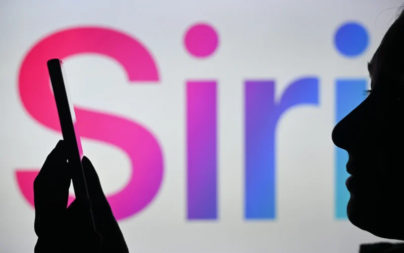 Siri da Apple pode apagar conversas automaticamente: Revolução na privacidade de IA em junho?