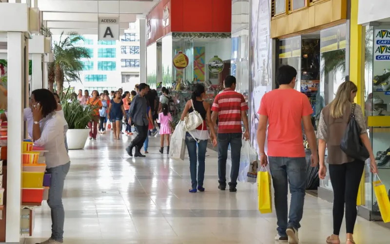Atividade Econômica Brasileira Derrapa em Março: Guerra no Irã e Incertezas Mundiais Pressionam o IBC-Br