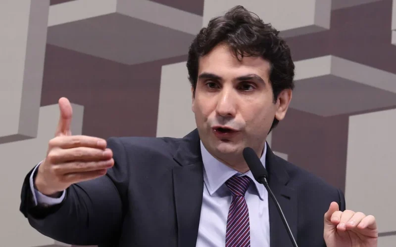 Alerta do BC: Como a Captação Incomum do Banco Master Levou à Investigação e Liquidação
