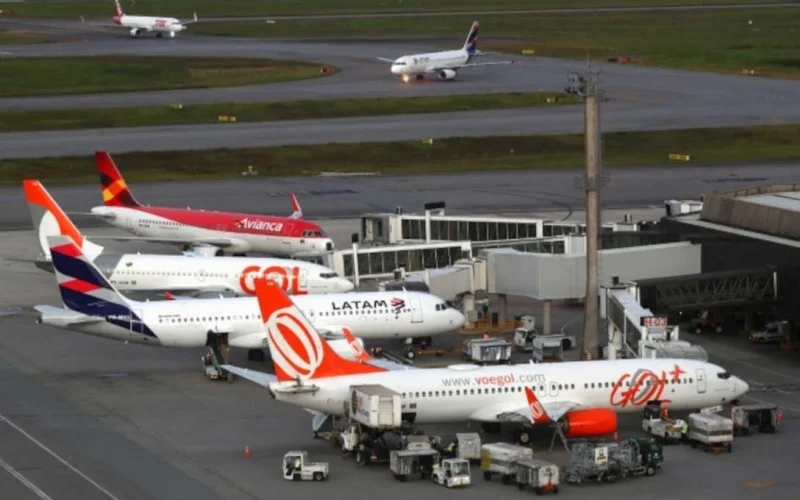 Crédito Emergencial Aéreo: CMN Libera R$ 1 Bilhão para Empresas; Entenda as Condições e Impactos