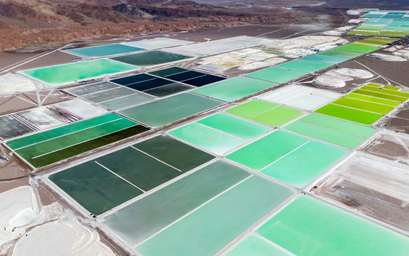 Minerals Críticos: A Nova Fronteira de Lucro para Empresas de Tecnologia Climática em Cenário Político Incerto