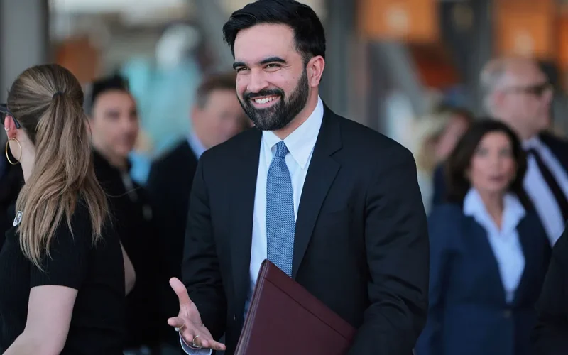 Prefeito de Nova York Zohran Mamdani Inova: Twitch Vira Palco para Diálogo Direto com Eleitores Jovens