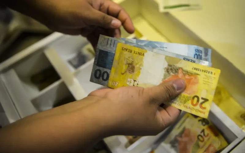 Novo Desenrola: Quase R$ 12 Bilhões Renegociados, Mais de 1 Milhão de CPFs Beneficiados em Nova Etapa do Programa