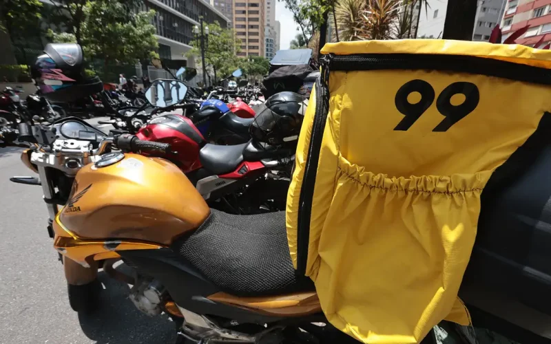 99 Inova com Tecnologia para Monitorar Motociclistas e Reduzir Acidentes: Segurança em Foco