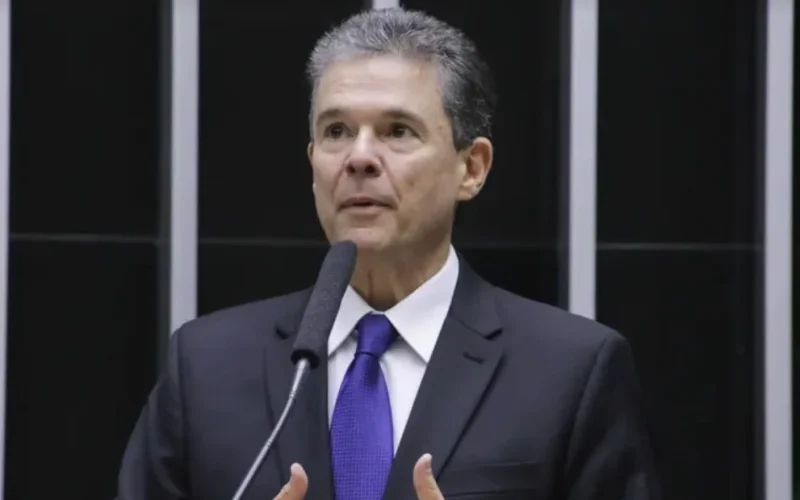 Plano Safra 2026/27: Ministro da Agricultura Adia Anúncio e Mercado Agro Espera Mais Recursos e Juros Menores