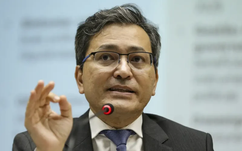IR 2024: Receita Federal Bate Recorde de Restituições e Aponta Para Futuro 100% Pré-Preenchido