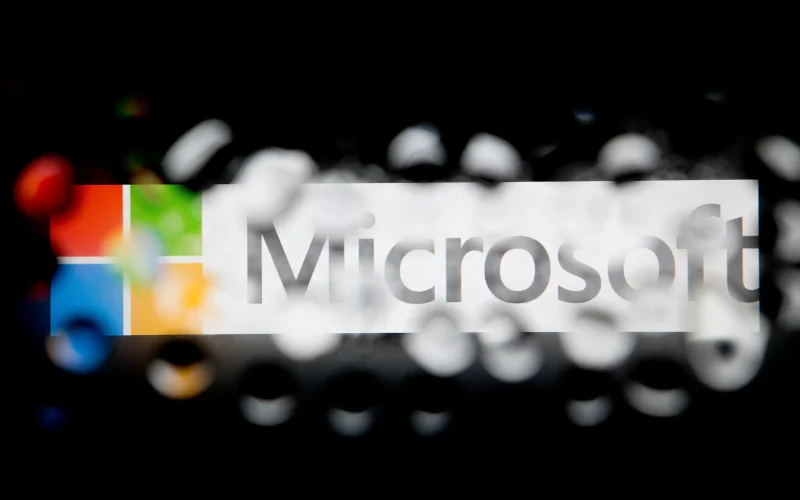 Microsoft Ameaça Pesquisador de Segurança com Investigação Criminal por Divulgar Falhas