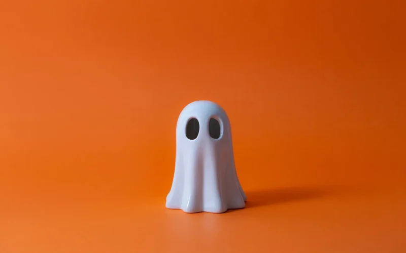 Ex-executivos do Snap lançam fundo "Ghost Angels" para investir em redes sociais e IA de nova geração