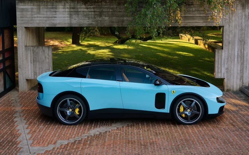 Ferrari Elétrica Luce: Polêmica Ignorada ou Estratégia de Luxo? O Futuro da Mobilidade Autônoma no Texas
