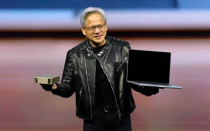 Nvidia Aposta em Novos Chips para IA em PCs, Desafiando Mercado de CPUs de US$ 200 Bilhões com Microsoft, Dell e HP