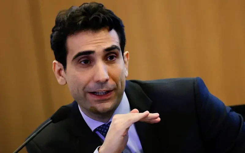 Galípolo Revela: A Estratégia Secreta de Investidores que Explica a Surpreendente Força do Real Brasileiro