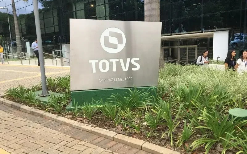 Totvs (TOTS3): Goldman Sachs recomenda compra com potencial de alta de 31% e preço atrativo
