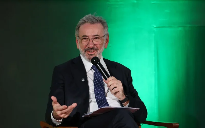 EUA Preparam Taxação de 25% em Produtos Brasileiros: Setores-Chave e o Futuro das Exportações
