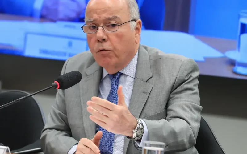 Mauro Vieira: Tarifas dos EUA Ignoram Realidade Brasileira e Ameaçam Relações Econômicas