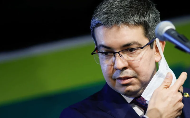 PEC 6x1: Senado debate redução imediata da jornada de trabalho, mas com prazos em discussão