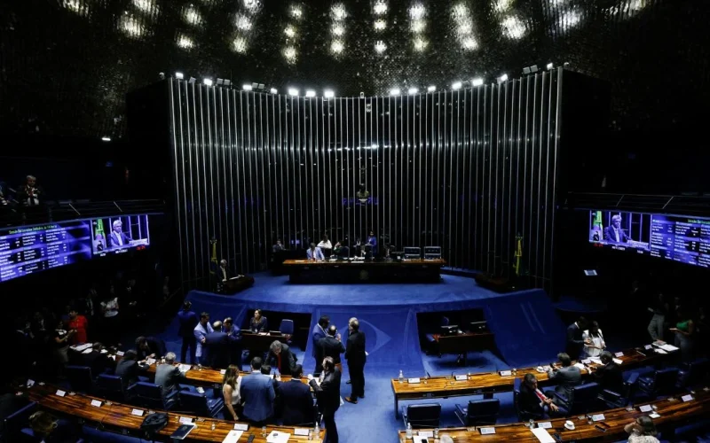 Senado Aprova Refinanciamento de Dívidas Rurais: Um Impacto Bilionário em Jogo e o Que Isso Significa para o Agronegócio Brasileiro