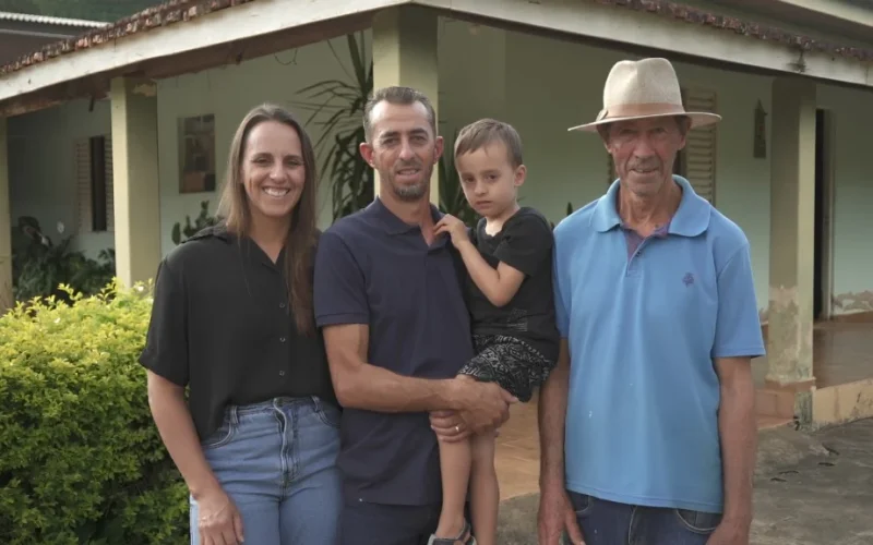 De Chuchu a Frangos de Exportação: Família Paulista Transforma Granja e Conquista Mercado Internacional