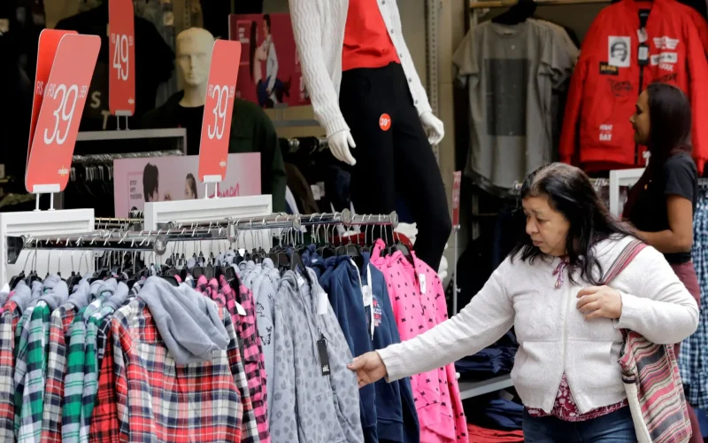 Juros no Japão, Varejo na China e Super Quarta: O Que Agita os Mercados Financeiros Nesta Terça-feira?