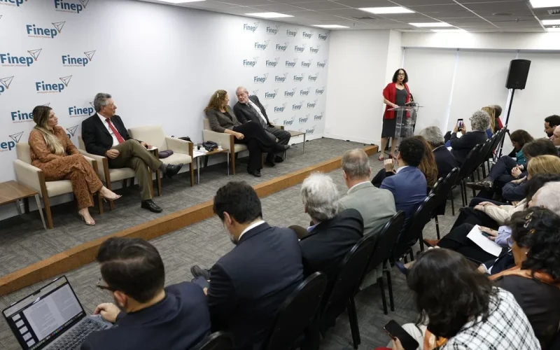 Inovação em Foco: R$ 360 Milhões para Pequenas Empresas Acelerarem o Futuro Tecnológico Brasileiro