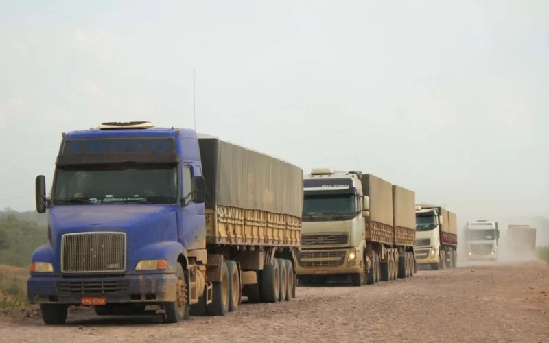 Excesso de Peso por Eixo em Caminhões: Impactos Reais na Infraestrutura Rodoviária e Segurança do Transporte no Brasil