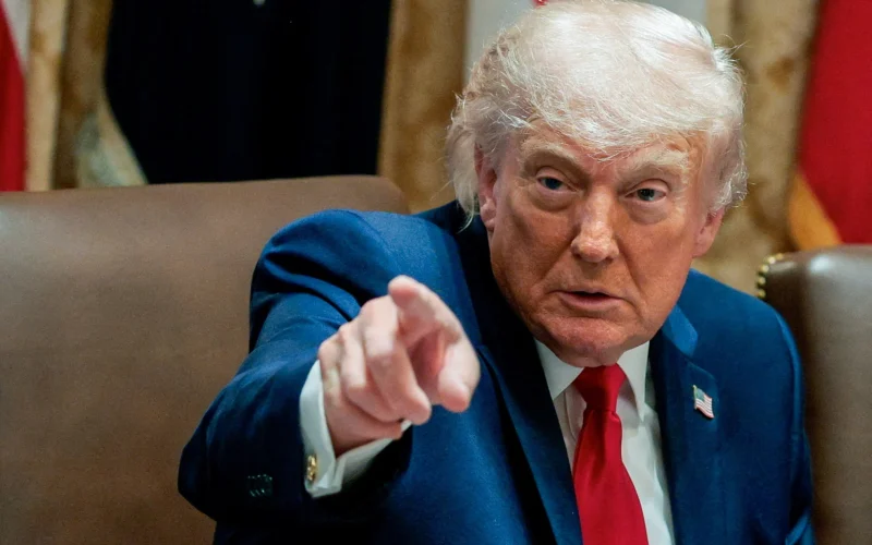 Trump Ameaça Irã com Ataques Mais Fortes em Meio a Negociações Cruciais na Suíça: O Que Isso Significa Para o Mercado?