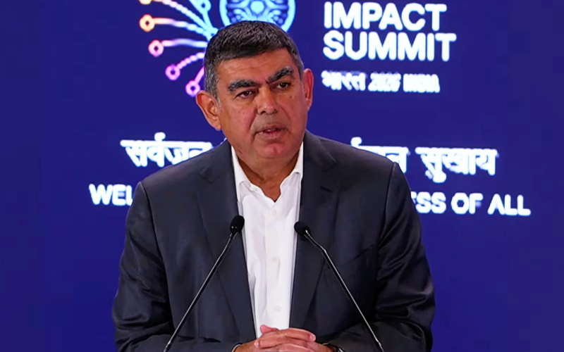 Ex-líder da Infosys lança startup com US$ 32 milhões para desafiar o mercado de serviços de TI com IA
