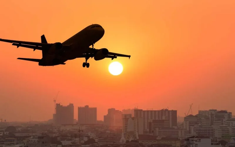 Governo injeta R$ 661 milhões para salvar companhias aéreas da alta do combustível: entenda o impacto financeiro e o futuro do setor