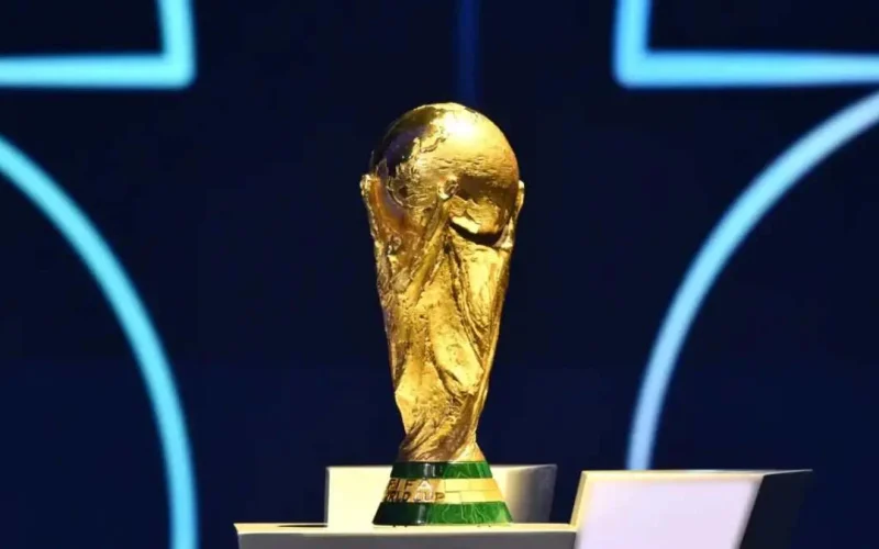 Alemanha e Holanda Fora da Copa: O Fim da Era de Ouro e o Alerta para Investidores