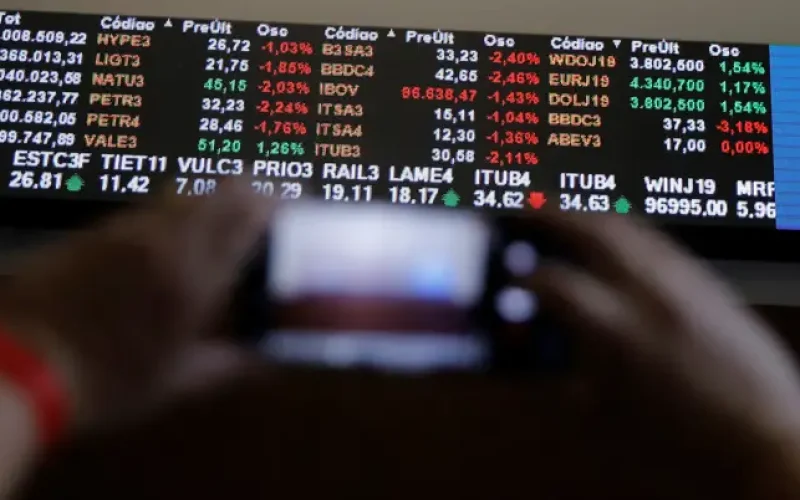 Ações Brasileiras na B3: Gigantes Expandem Fronteiras e Seus Lucros Dependem Mais dos EUA e China
