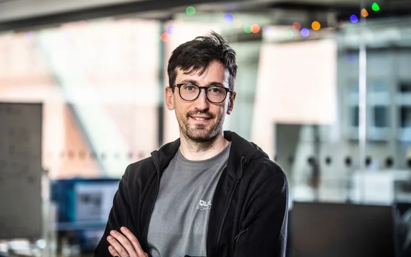 Ex-DeepMind Cria IA de Poker para Dominar Wall Street e Alcança Valuation de US$ 500 Milhões