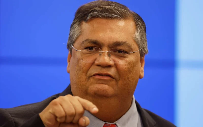 Dino homologa plano de reestruturação da CVM e promete fim da "paralisia" com foco em combate à corrupção e fraudes