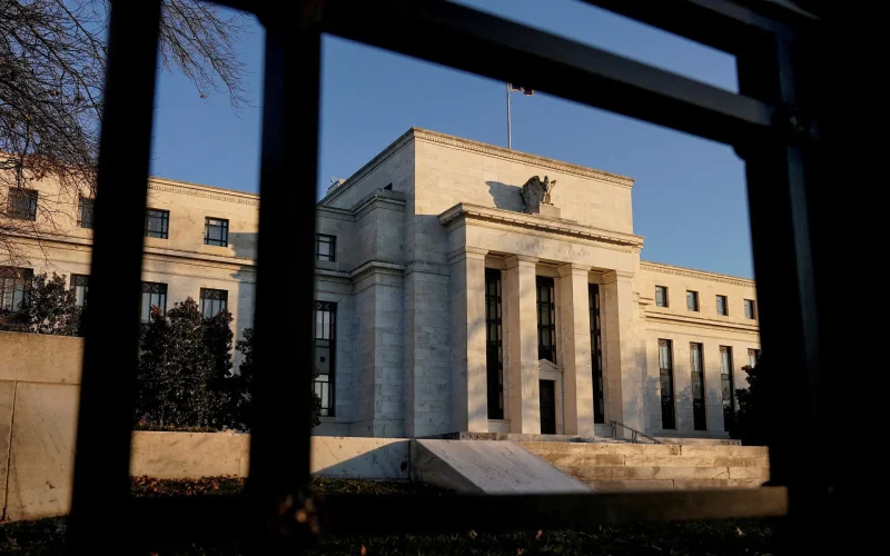 Ata do Fed e Tensões EUA-Irã: O Que Mexe Com Seus Investimentos Nesta Quarta-Feira