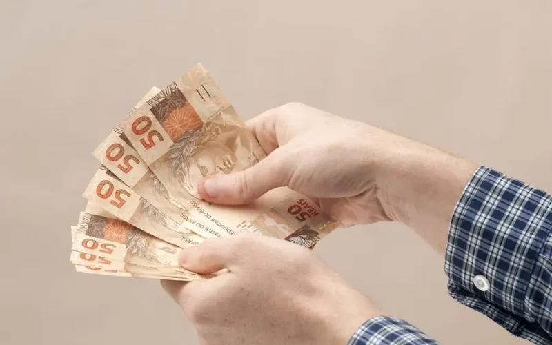 Renda Fixa: As 10 Aplicações Mais Recomendadas para Travar Juros Altos Antes do Início dos Cortes da Selic
