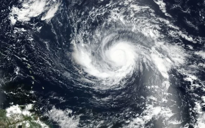Alerta Máximo no Sul: 3 Ciclones Trazem Chuva Acima de 300mm e Risco de Enchentes Históricas