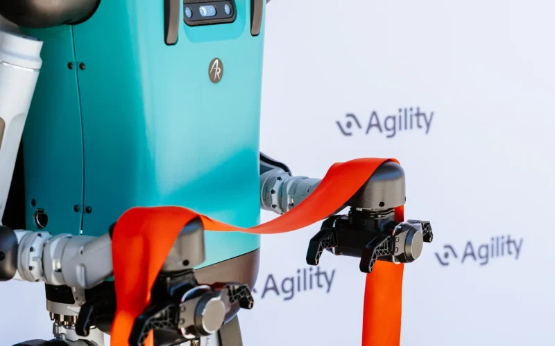Robôs Humanoides: Agility Robotics Desafia Tesla em Seu Quintal com Tecnologia Já em Produção