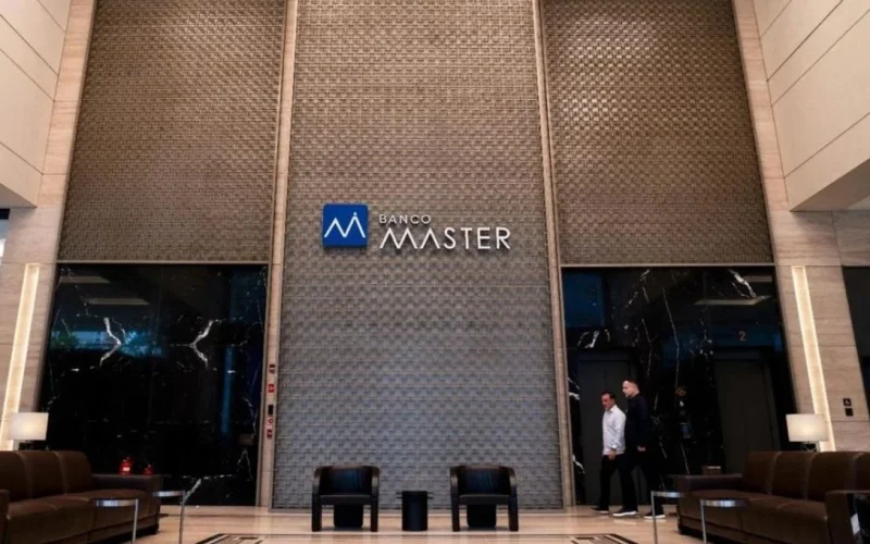 Banco Master em Crise: Travessia e B3 em Disputa por Créditos do Credcesta com Indícios de Duplicidade