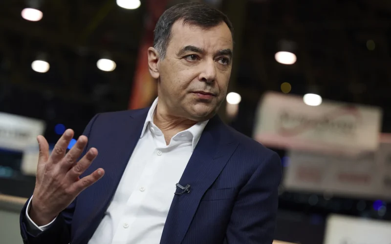 CEO Fundador da Mobileye, Amnon Shashua, Deixa o Cargo em Momento Crucial de Expansão para Robotáxis e Robôs Humanoides