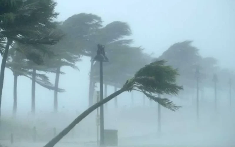 Alerta de Ciclone no Sul: Chuva Intensa e Ventos de 100 km/h Podem Impactar Economia e Cidades