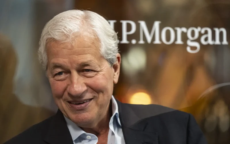 Jamie Dimon: A Brincadeira de Infância Que Moldou o CEO do JPMorgan e Ensinou a Investir
