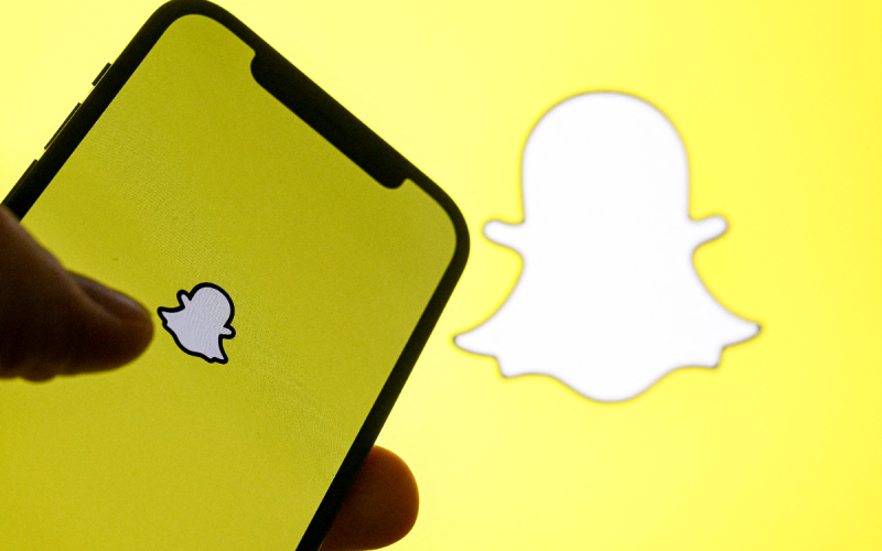 Snapchat Repudia 'Lixo de IA': Fim da Recompensa para Vídeos 100% Gerados por Inteligência Artificial