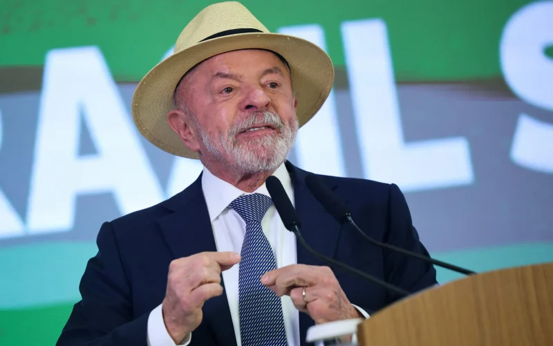 Lula desafia Trump e Milei em discurso acalorado: "Que venham, mas a extrema direita não volta"