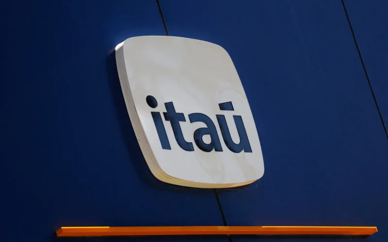 Itaú (ITUB4): Lucro Estrelado no 1º Tri, Mas o Ritmo Acelera no 2º Trimestre de 2026?
