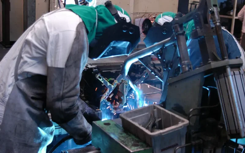 Selic em 14%: Juros Baixos Ainda Insuficientes para Industria, Indicam Entidades e Especialistas