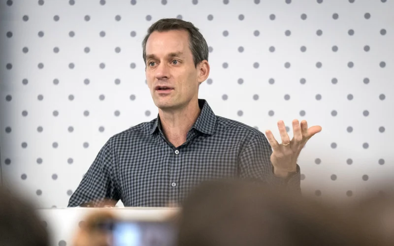 Fuga de Gigantes da IA do Google: Jeff Dean Lidera Saída para Nova Startup Focada em Acelerar Descobertas Científicas
